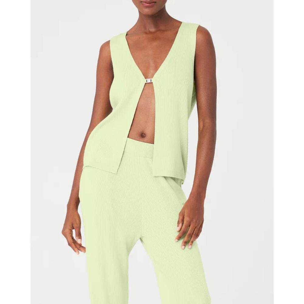 ALO Yoga Light Lime Ribbed Knit Vest and Pants Set